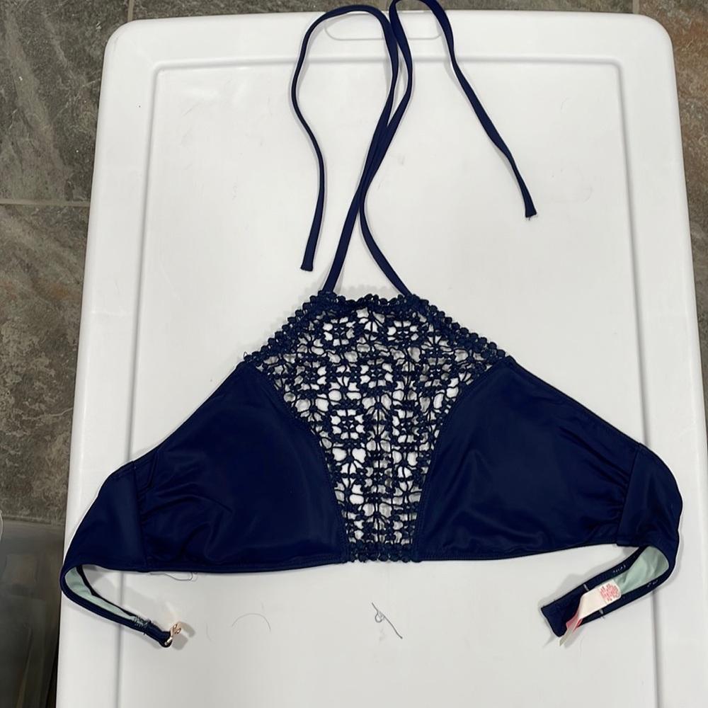 Bikini top